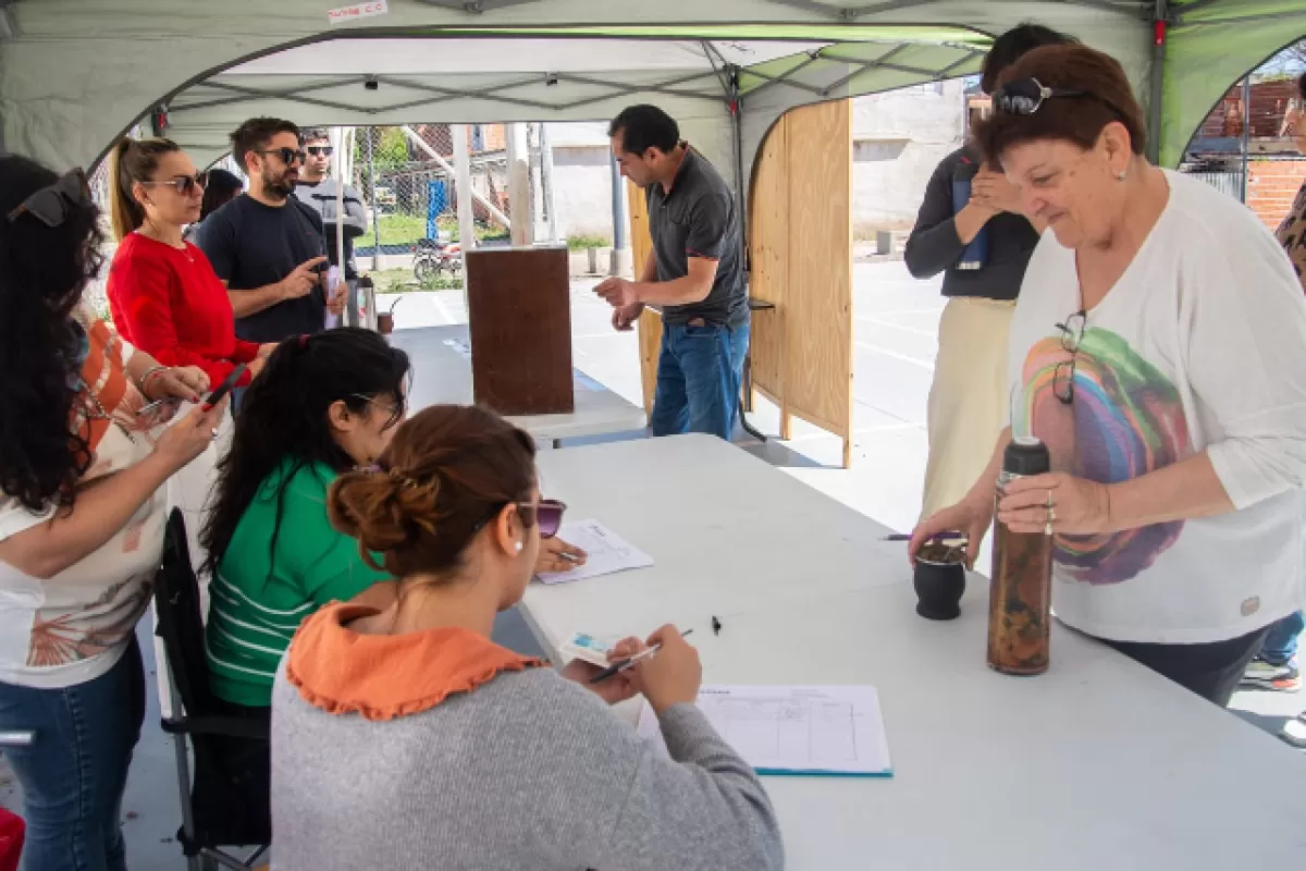 El espacio recreativo a cielo abierto del barrio 1° de Julio se llamará “Hugo Alberto Aguilar”