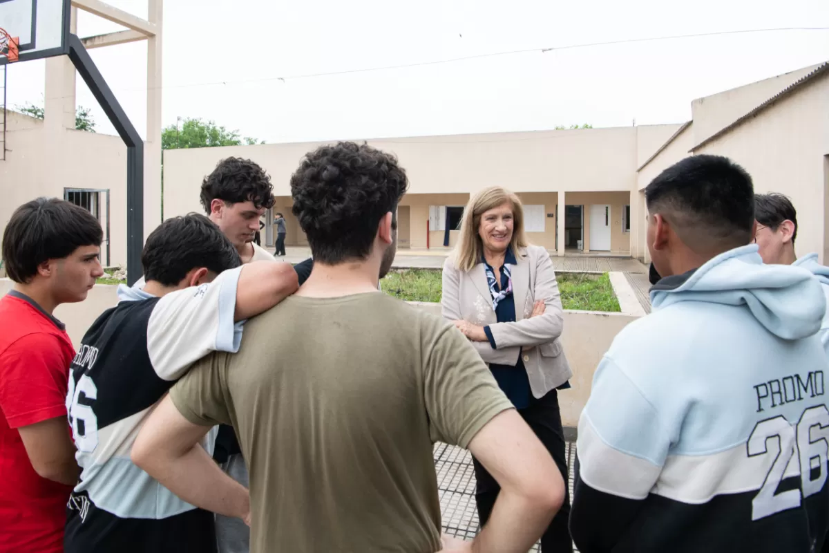 La Municipalidad reconoci&oacute; un proyecto educativo de la escuela &ldquo;Poeta Carlos Mastronardi&rdquo;