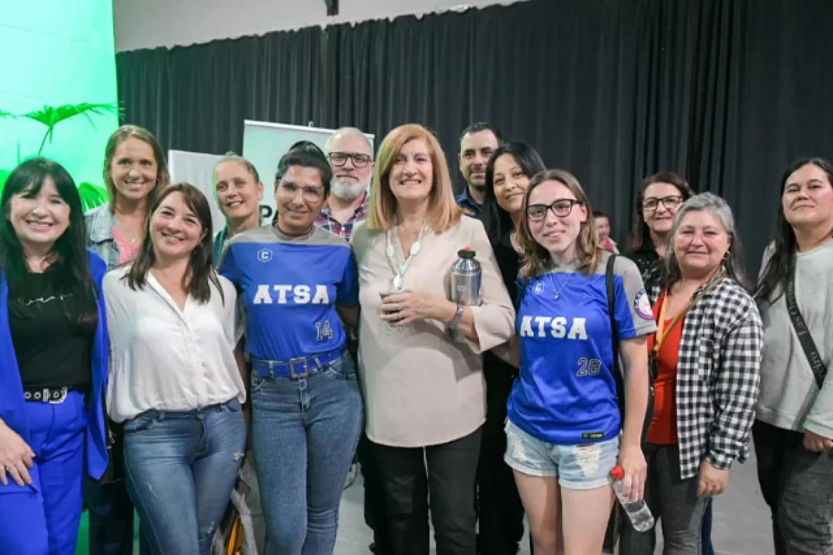 La intendenta Rosario Romero presentó el programa “Construir Valores”