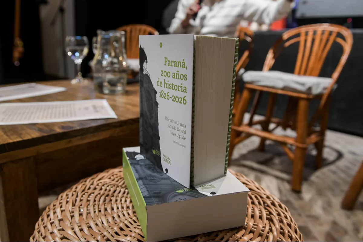 Paran&aacute; celebr&oacute; sus 200 a&ntilde;os con un libro que re&uacute;ne 37 miradas sobre la ciudad