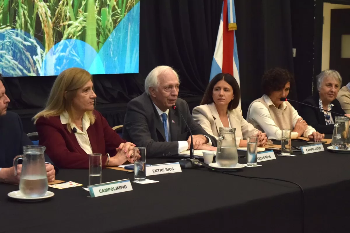 Paran&aacute; fue sede del Tercer Encuentro de Trabajo en el marco de la Ley Nacional 27279 de envases de fitosanitarios