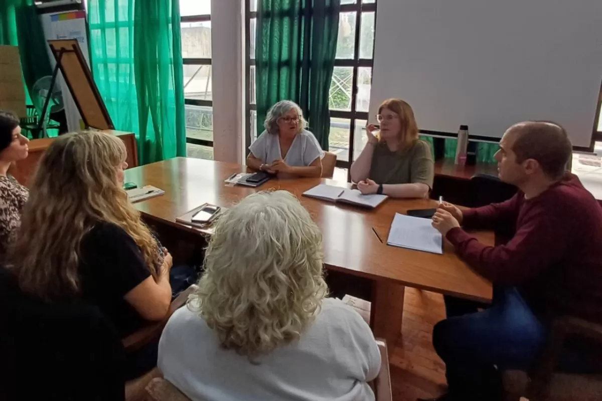 Paran&aacute; avanza en estrategias conjuntas para la detecci&oacute;n y seguimiento del c&aacute;ncer de cuello de &uacute;tero