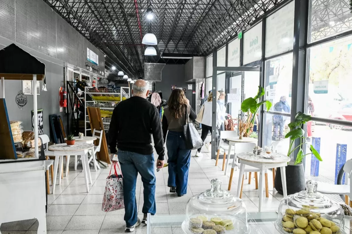 Paran&aacute; impulsa el comercio local con una agenda de promociones, ferias y nuevos negocios