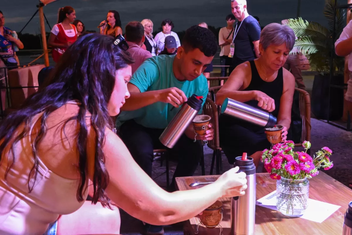 M&aacute;s de 500 personas participaron del Concurso de Cebadores de Mate