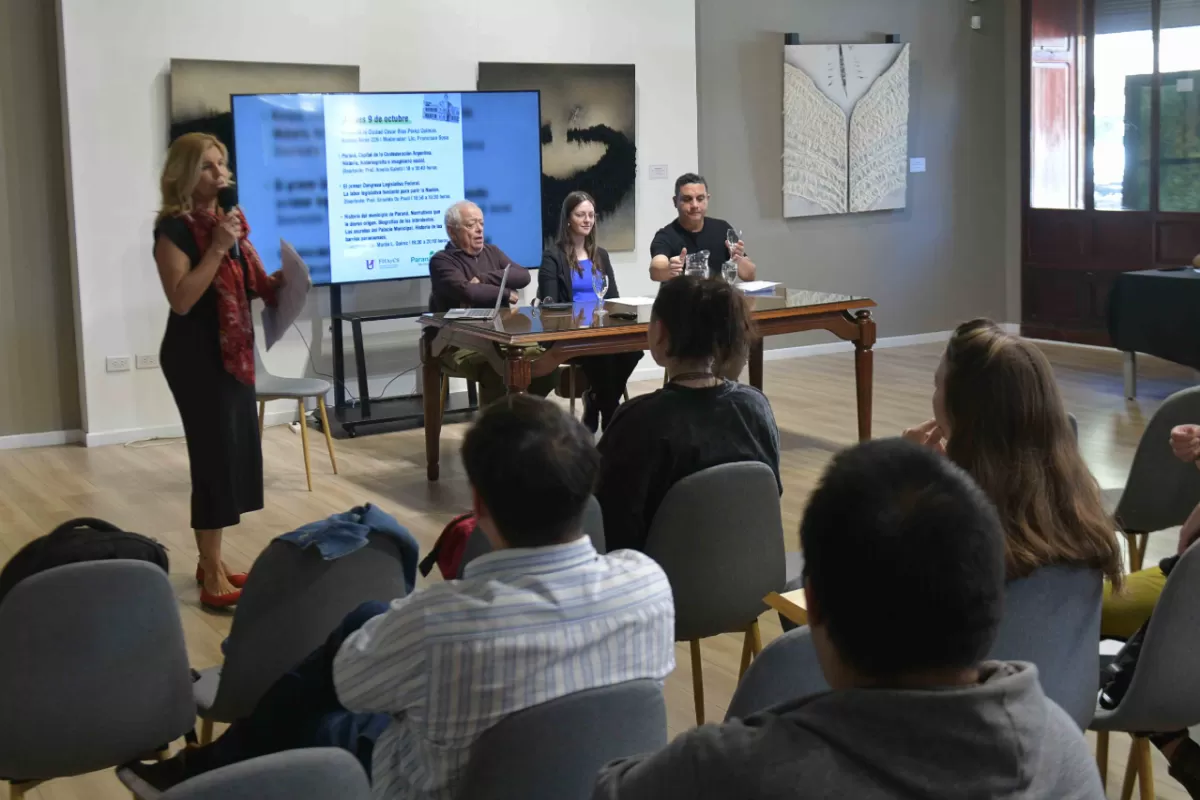 Pensar Paraná: finalizó el ciclo con la historia de nuestra ciudad