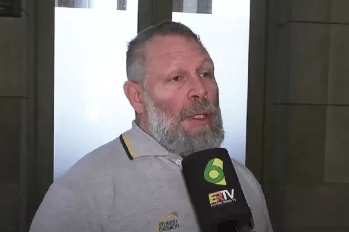 Pesar por el fallecimiento del director de la Escuela Normal de Paraná