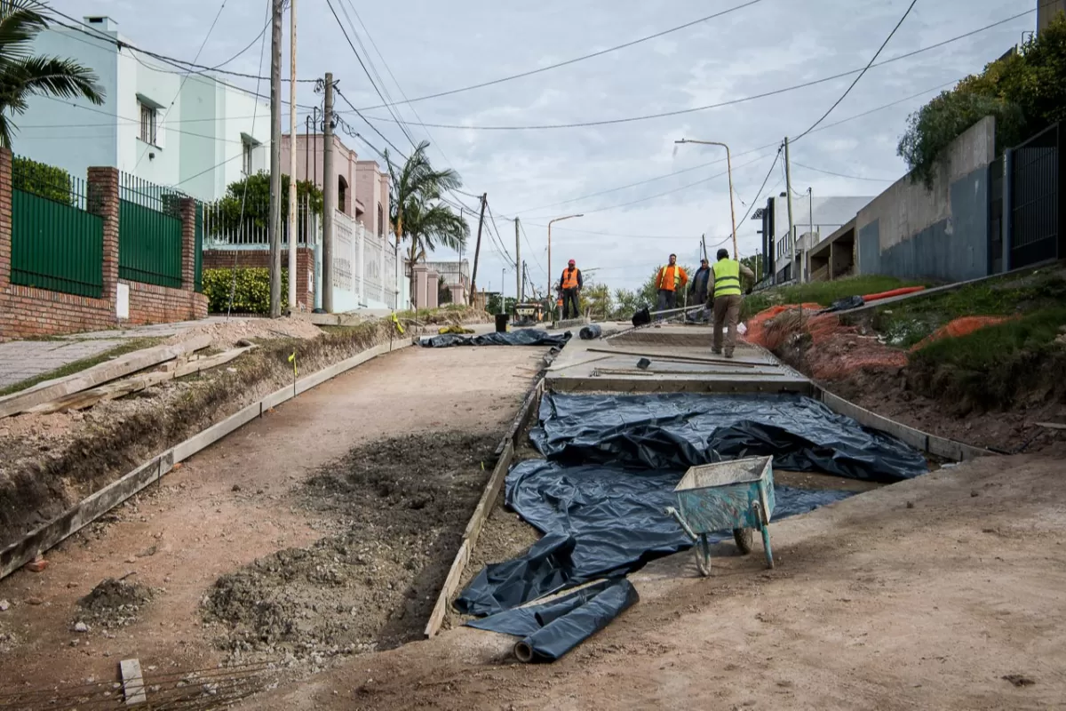 La Municipalidad realiza trabajos finales en torno al Arroyo Las Viejas