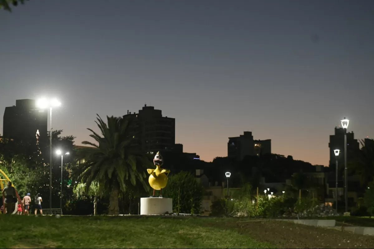 La Municipalidad avanza en la puesta en valor de la plaza del &ldquo;Patito Sirir&iacute;&rdquo;