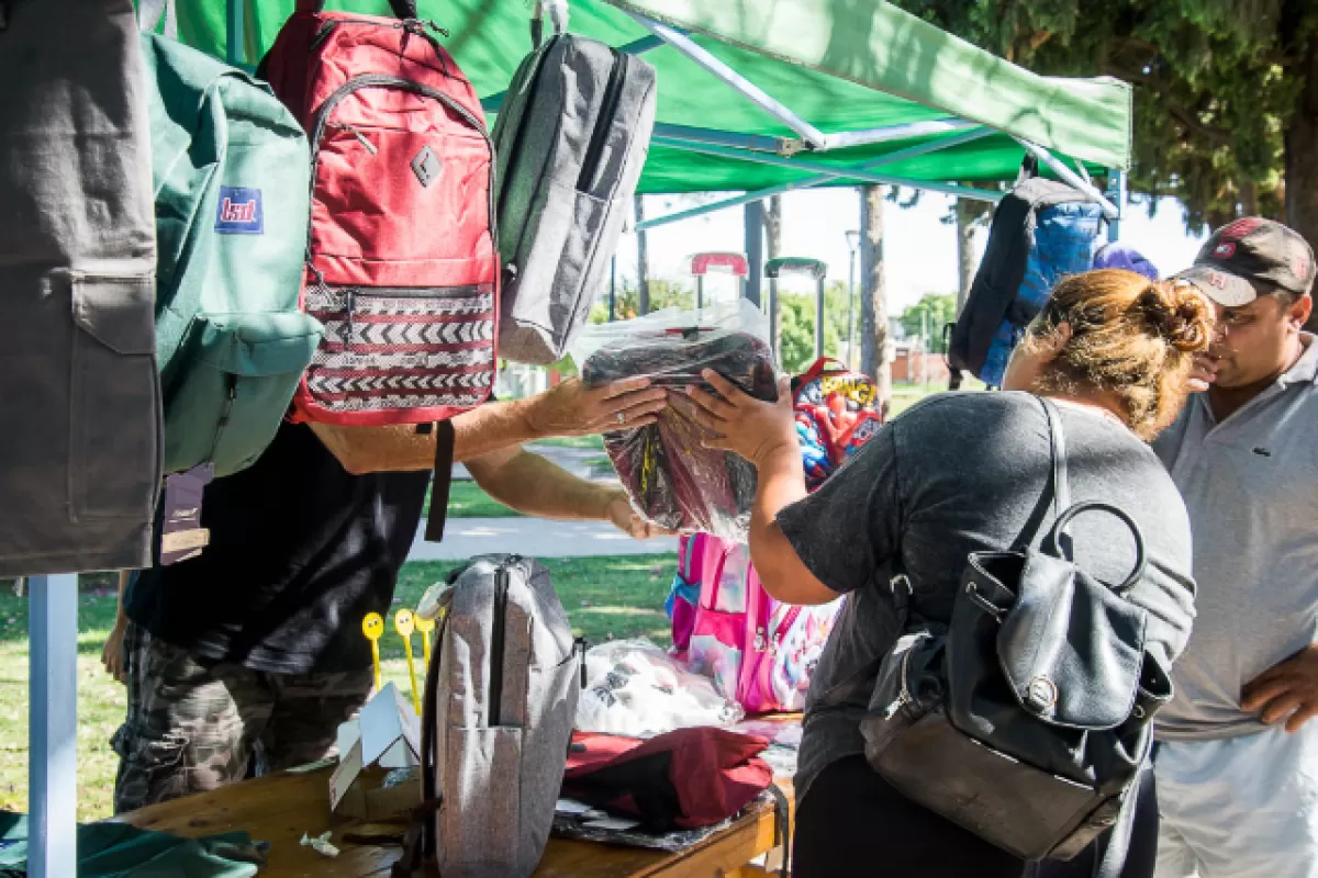 La “Feria en tu Barrio” especial “Vuelta a Clases” dejó un balance positivo