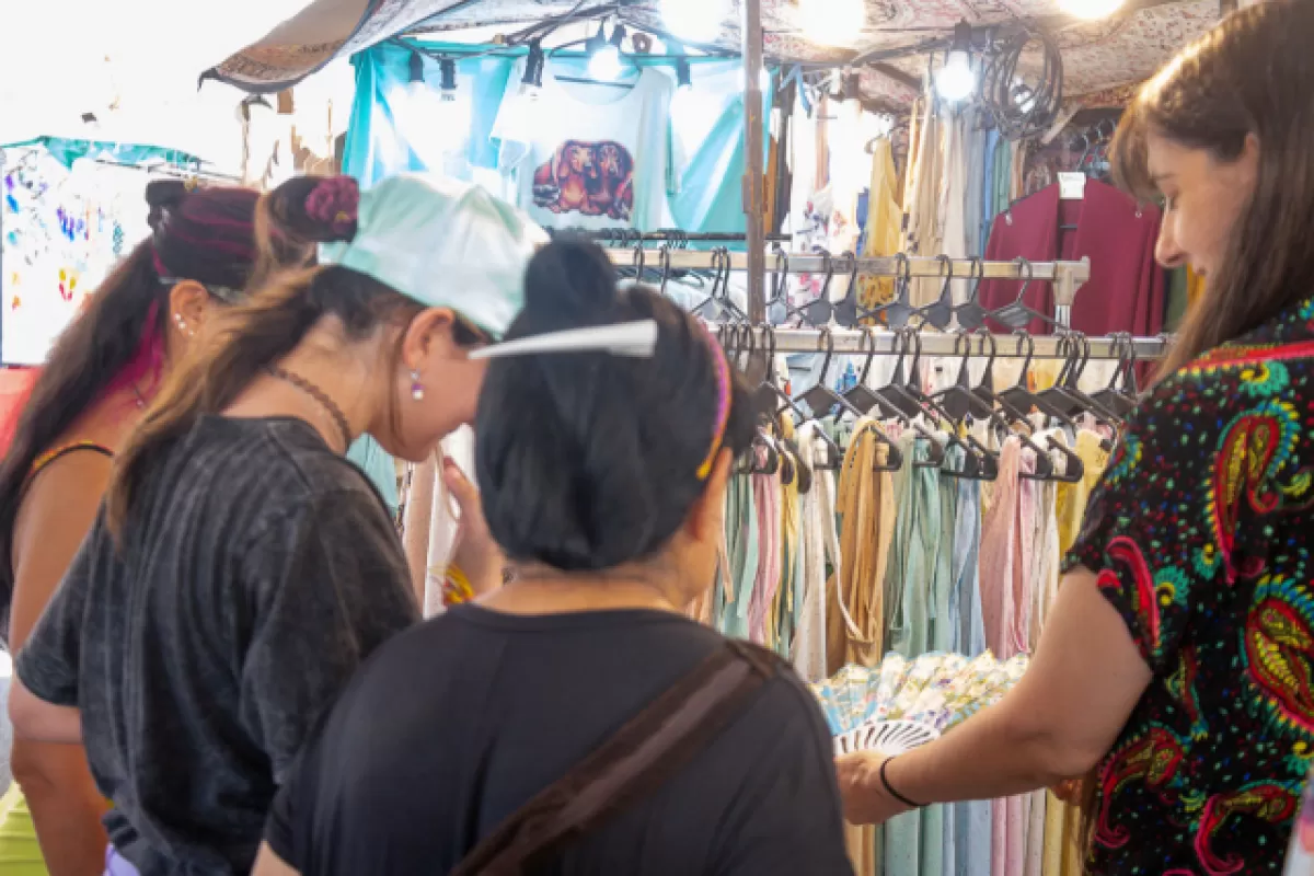 Vecinos y turistas ya pueden disfrutar la Feria Navideña