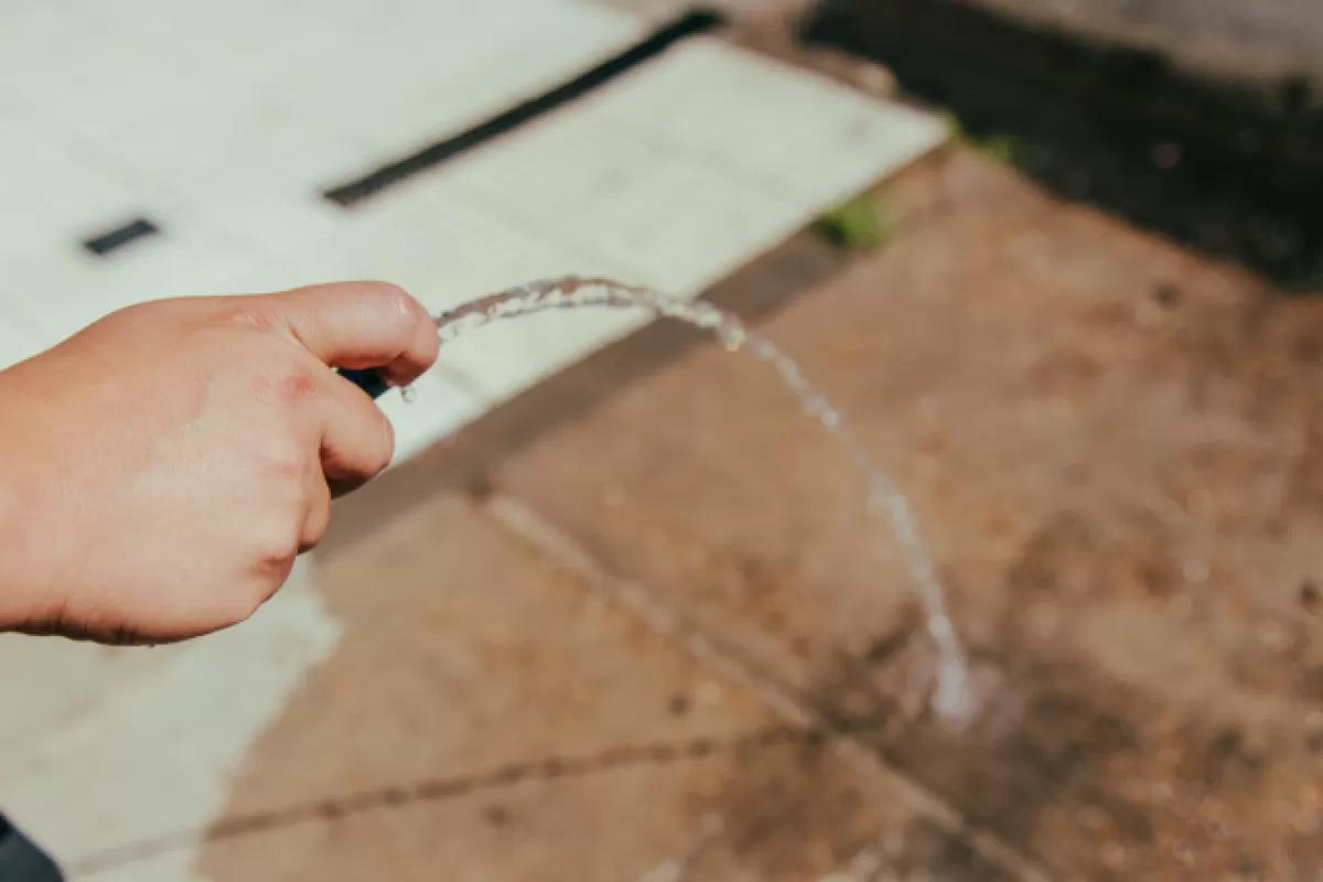 Por la ola de calor, solicitan hacer uso solidario y responsable del agua potable