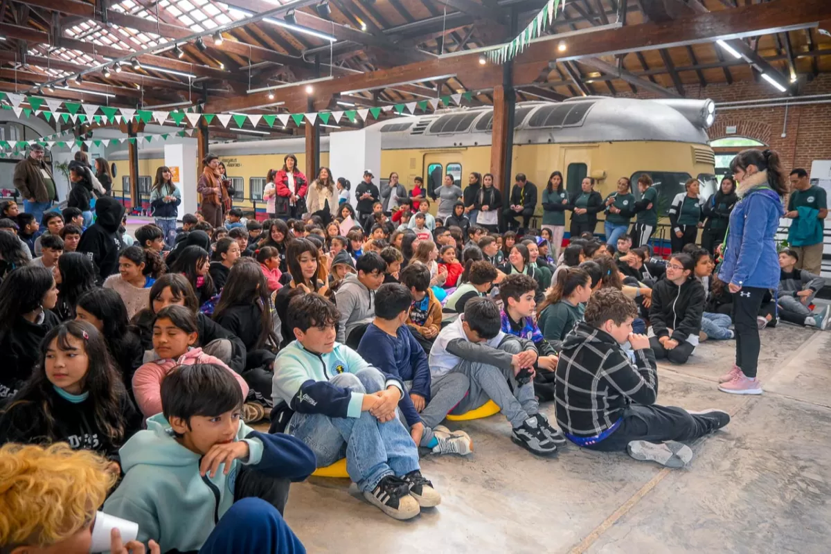 El Programa Generar Infancias impuls&oacute; una actividad cultural para alumnos de escuelas