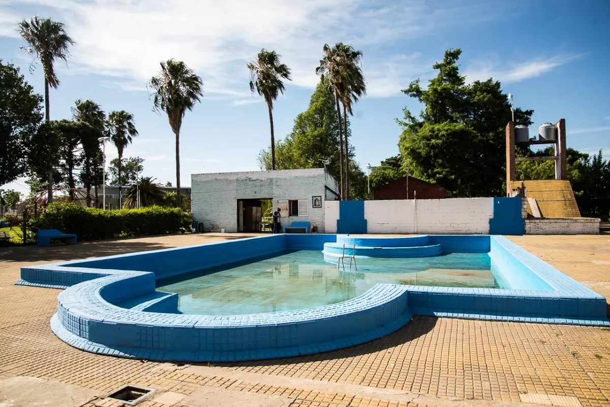 La Municipalidad pondr&aacute; en valor las piletas del Complejo El Sol