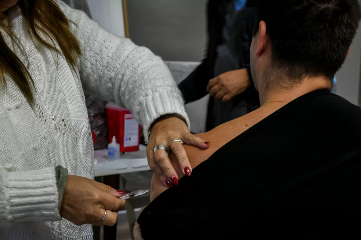 Continúa la campaña de vacunación antigripal de trabajadores municipales