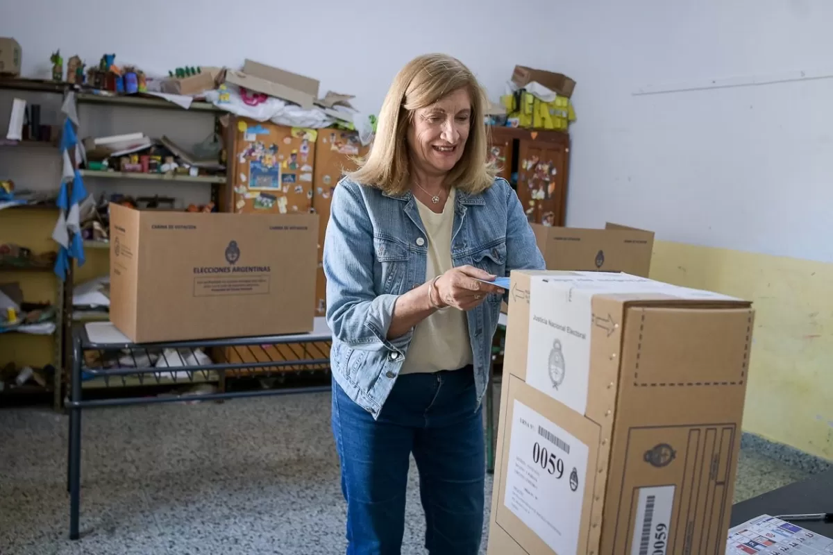 Rosario Romero: “Nuestra provincia se defiende con el voto”