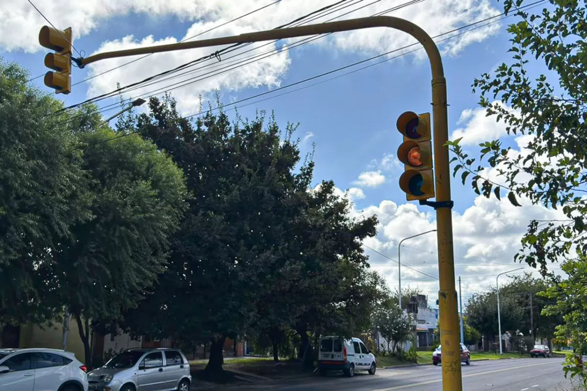 La Municipalidad optimiza la semaforizaci&oacute;n en la zona sur