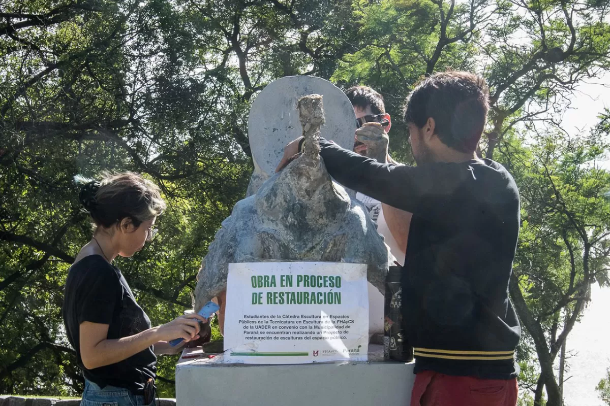 Avanza la puesta en valor de esculturas que forman parte de la identidad de Paran&aacute;