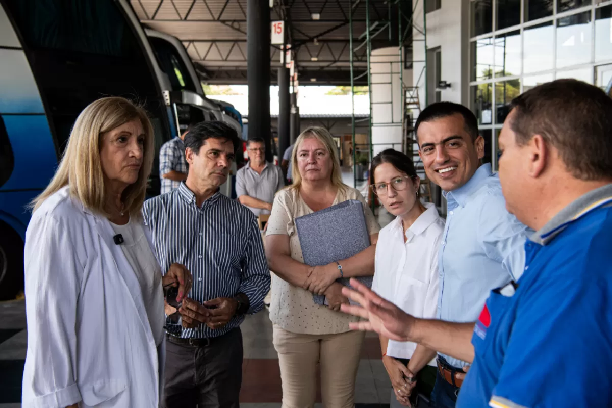 Romero recorri&oacute; la Terminal de &Oacute;mnibus en el marco de las obras de renovaci&oacute;n