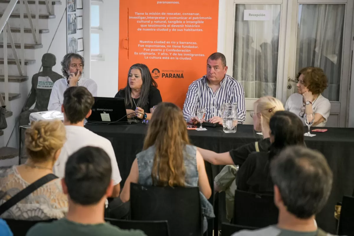 Se desarrolló el tercer encuentro del ciclo “Pensar Paraná”