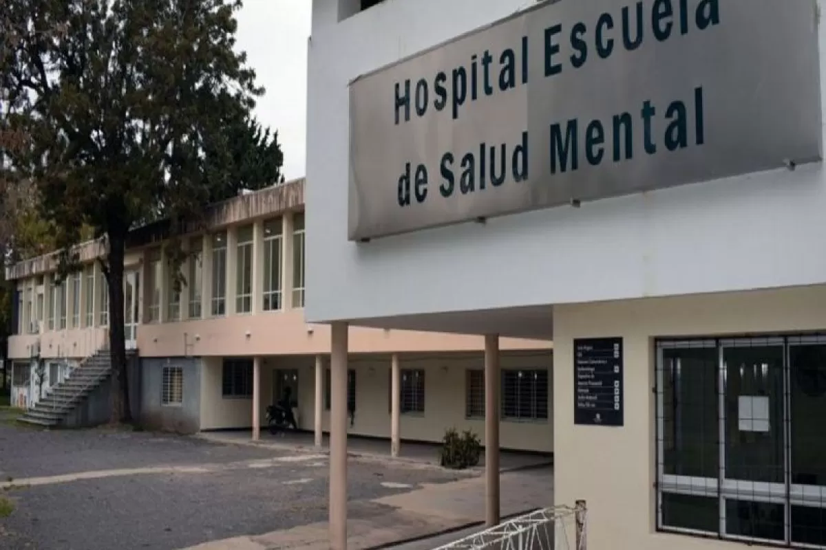 Personal médico del Hospital Escuela adhieren al paro nacional de ATE