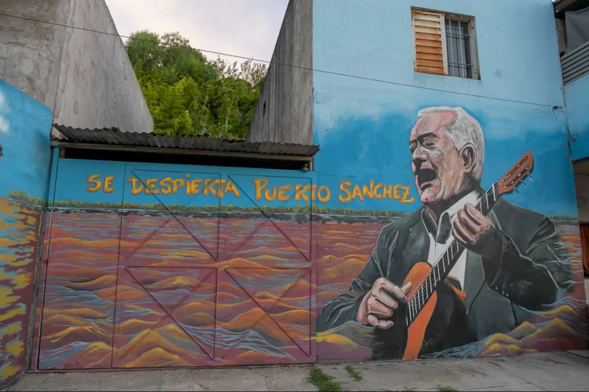 Puerto S&aacute;nchez suma murales que ponen en valor la identidad costera