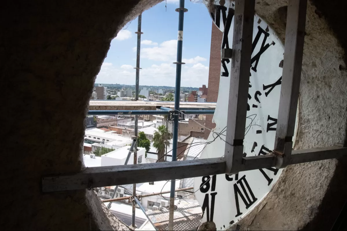 Avanza la puesta en valor y preservaci&oacute;n del hist&oacute;rico reloj del Palacio Municipal