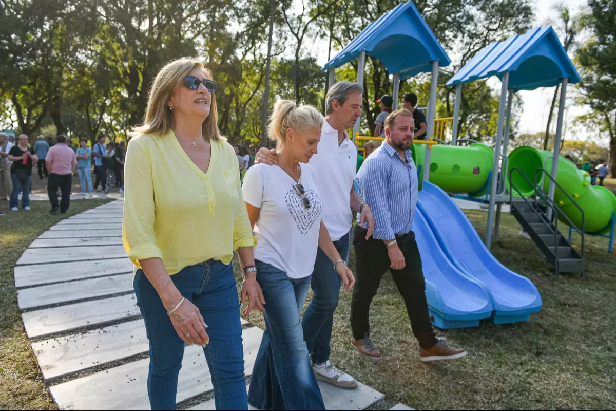 Romero inauguró la obra de remodelación del Parque Infantil Apolinario Osinalde
