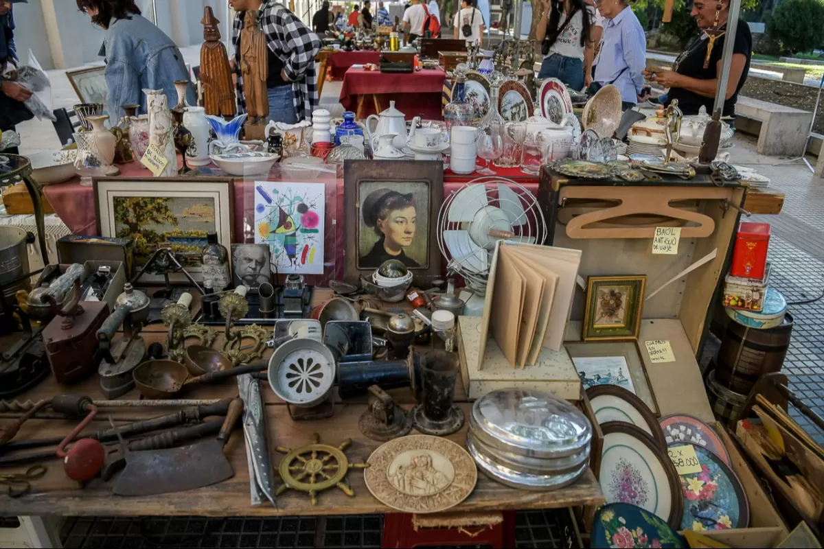 Invitan a recorrer la segunda edición de la Feria con Historia
