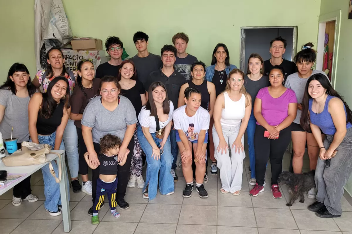 Capacitaron a referentes barriales, comunitarios y estudiantes sobre prevención de consumos problemáticos