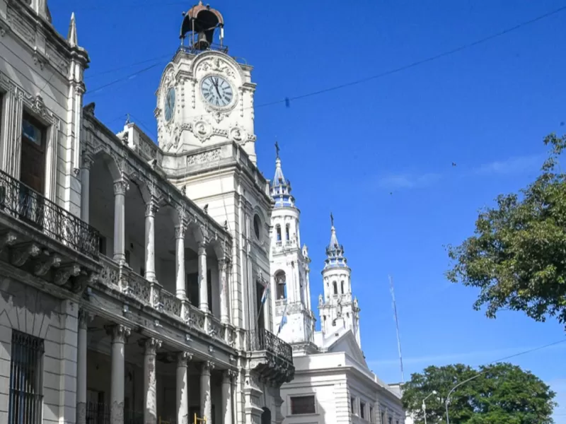La Municipalidad de Paran&aacute; otorgar&aacute; un incremento del 4 por ciento con los haberes de julio