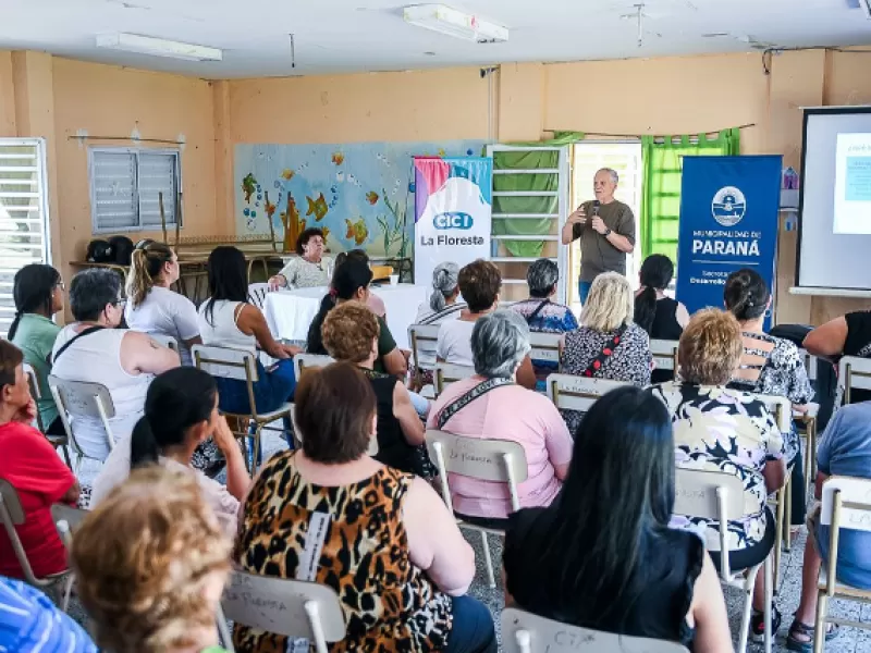 Promueven estrategias de cuidado para personas mayores en situación de demencia