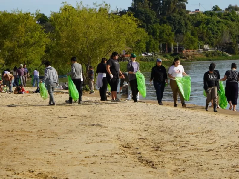 La conciencia ambiental gan&oacute; relevancia en una jornada junto al r&iacute;o