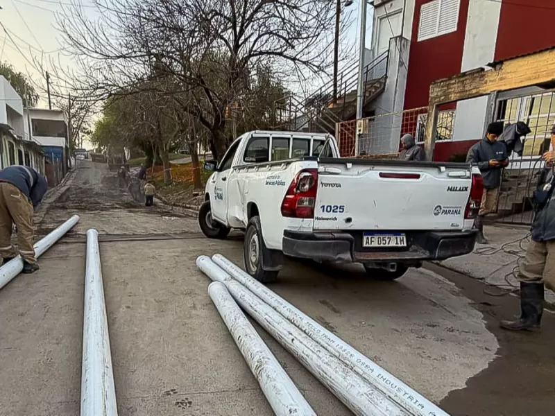 Paran&aacute; avanza con obras de saneamiento e infraestructura en barrio Maccarone