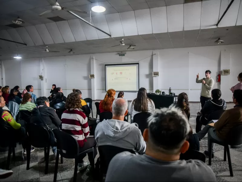 Brindaron una capacitaci&oacute;n sobre manipulaci&oacute;n e inocuidad de alimentos