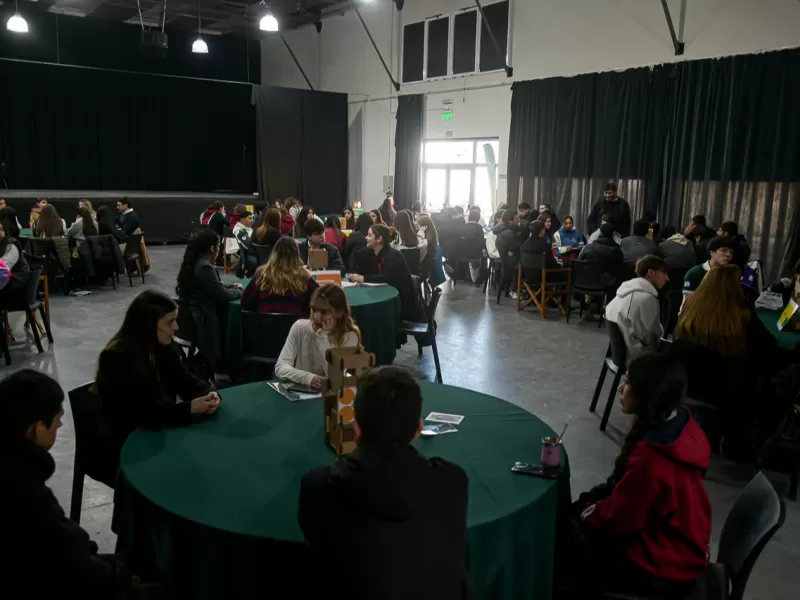 M&aacute;s de 2.000 estudiantes conocieron las propuestas acad&eacute;micas