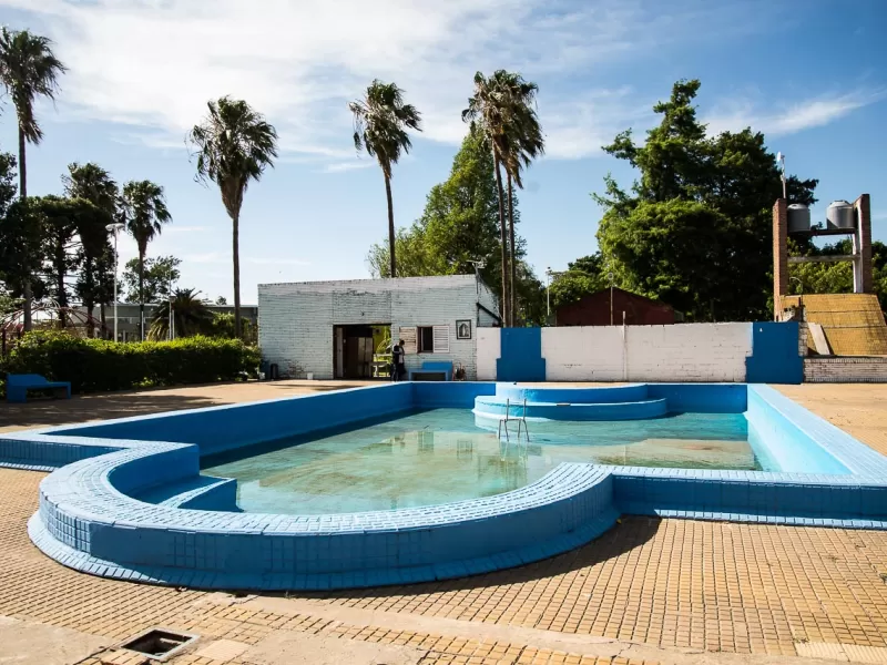 La Municipalidad pondr&aacute; en valor las piletas del Complejo El Sol