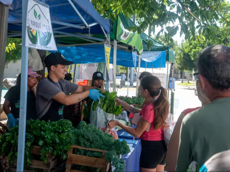 La Feria en tu Barrio recorre tres puntos con alimentos a precios accesibles