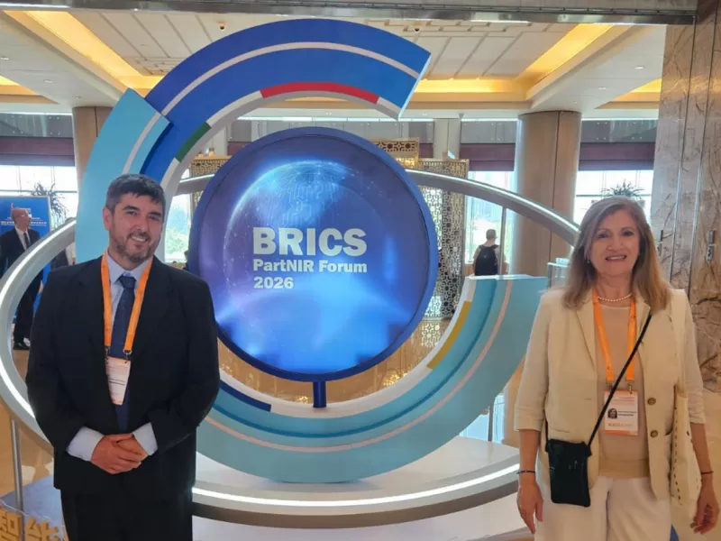 Romero participa de foros BRICS sobre innovaci&oacute;n, industria y energ&iacute;as renovables
