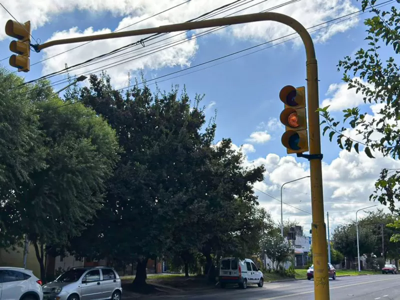 La Municipalidad optimiza la semaforizaci&oacute;n en la zona sur