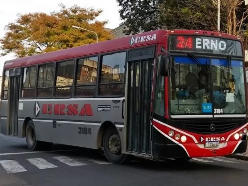 Los colectivos circulan con normalidad tras el paro de 48 horas