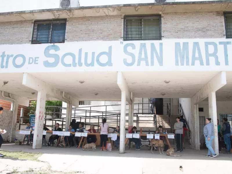 Oficinas a la Comunidad brindó servicios en el Oeste de la ciudad