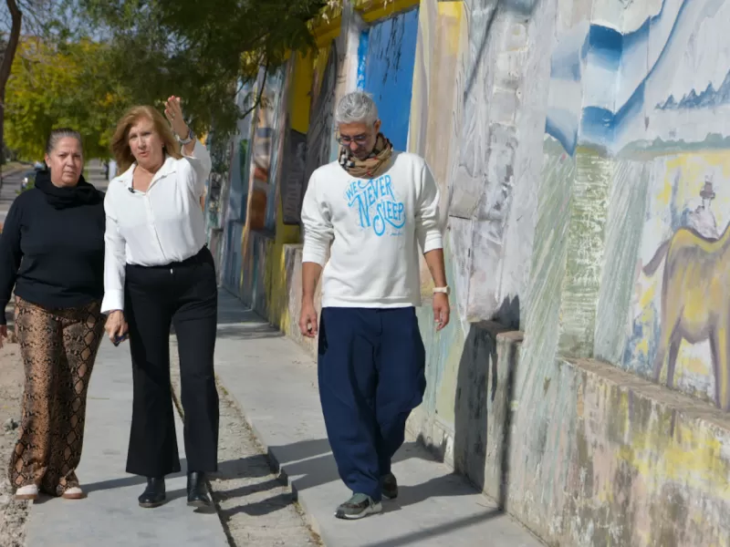 Romero recorri&oacute; los avances del futuro Paseo Cultural que transformar&aacute; el corredor de calle Racedo