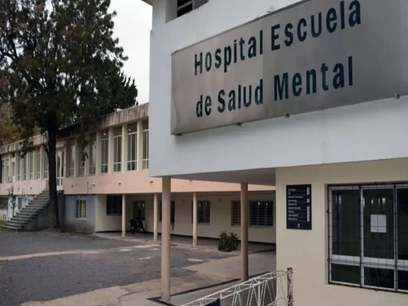 Personal médico del Hospital Escuela adhieren al paro nacional de ATE