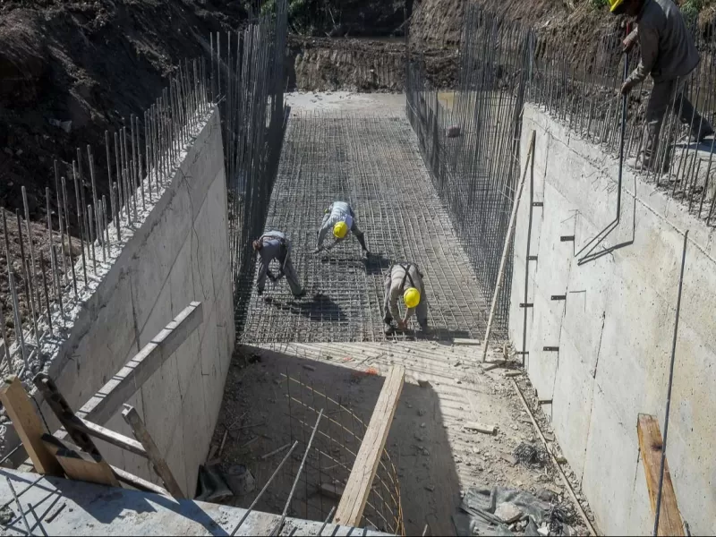 Continúan los trabajos de integración y saneamiento del arroyo Las Viejas