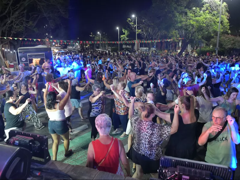 Modo Pe&ntilde;a tuvo una nueva noche con gran convocatoria de p&uacute;blico