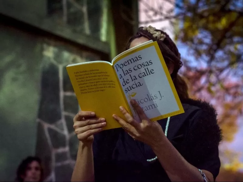 Se viene una nueva edición de “Paraná lee: recorridos literarios” en el Paseo Jardín