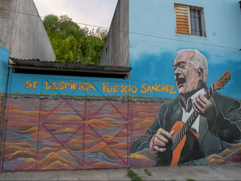 Puerto S&aacute;nchez suma murales que ponen en valor la identidad costera