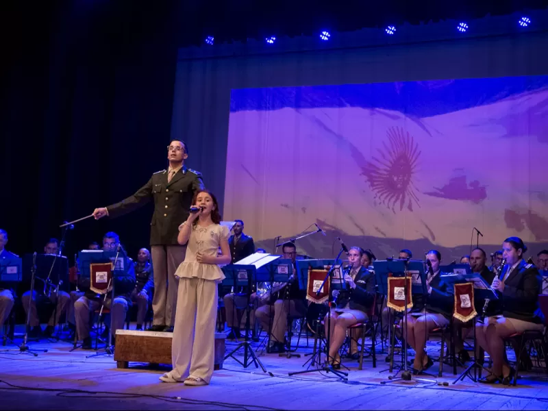 Con una emotiva Gala Musical, Paran&aacute; conmemor&oacute; los 44 a&ntilde;os de la Guerra de Malvinas