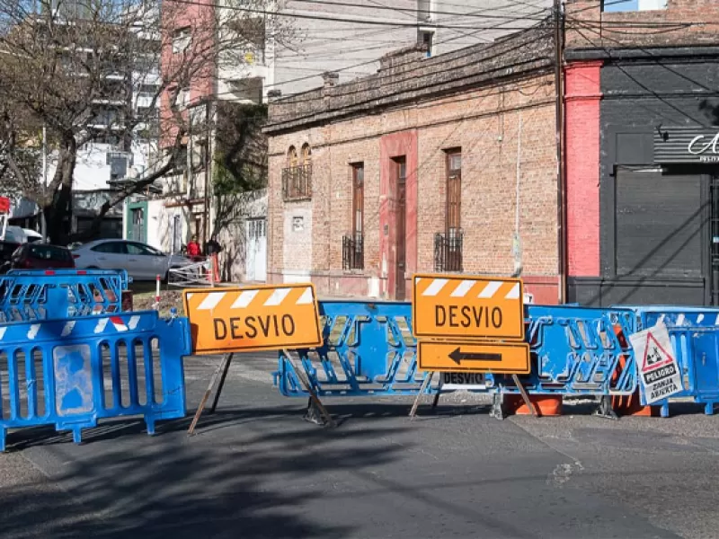 La Municipalidad comenzó una obra hidráulica en calle La Rioja