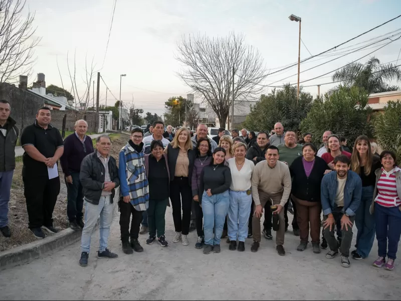 La Municipalidad avanza con tareas de asfaltado en la vecinal López Jordan